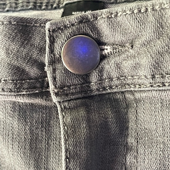 Metaphor Gray Size 16 Jeans - minor distressed - Picture 2 of 10